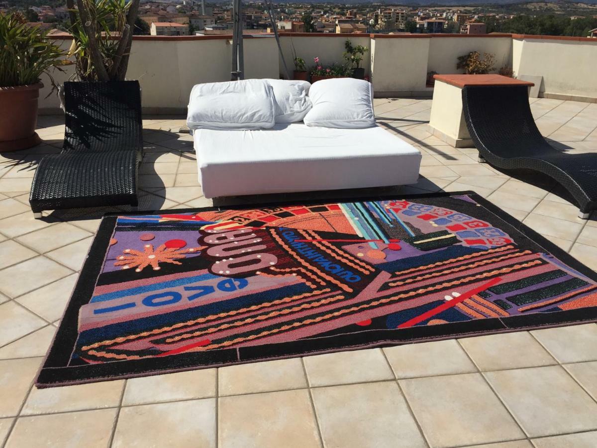 La Casa Di Gioconda Hotell Olbia Exteriör bild